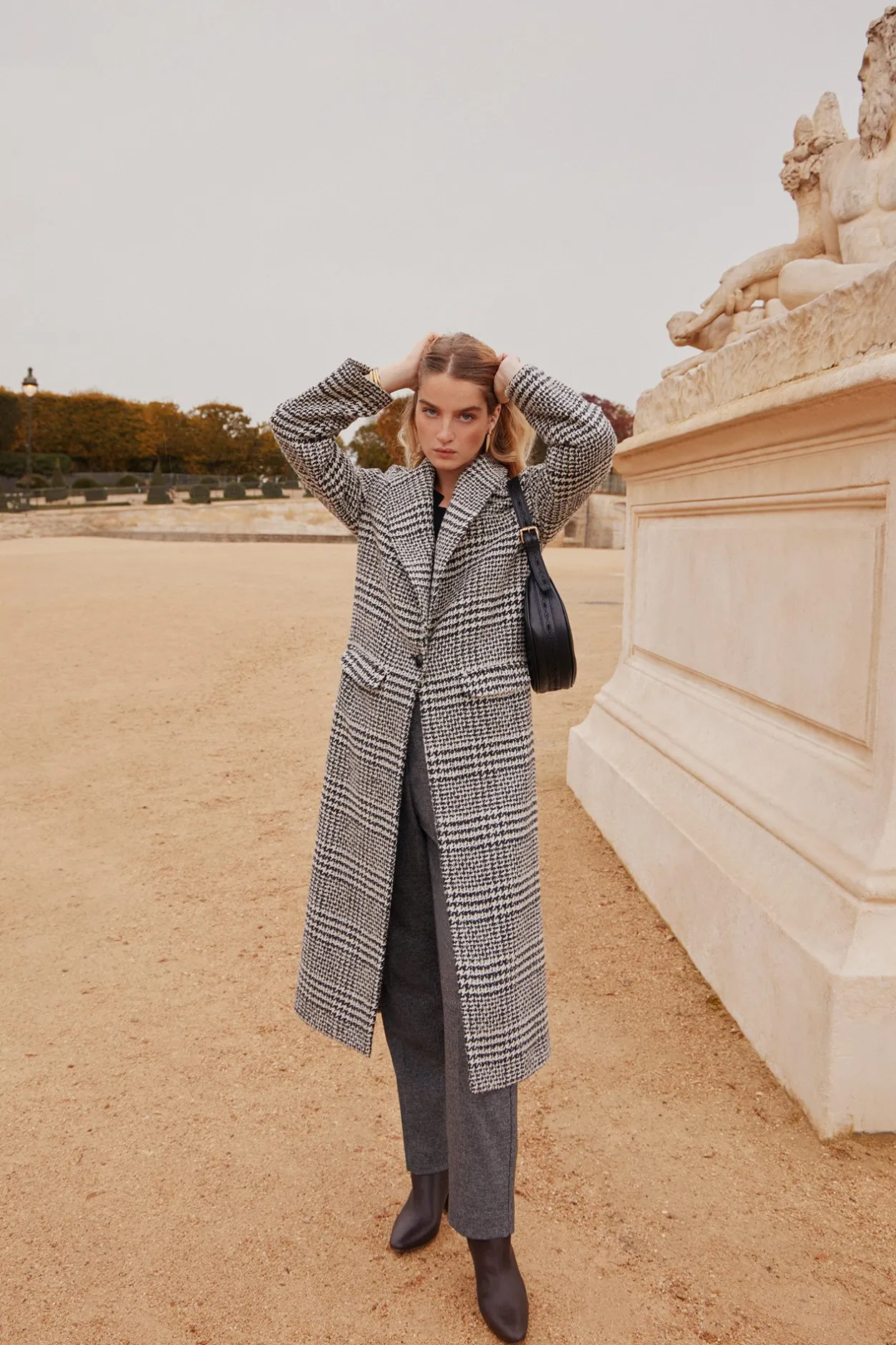 ada_abrigo_largo_de_cuadr_0.webp Sale Ada. Abrigo largo de cuadros Mujer Abrigos Y Chaquetas