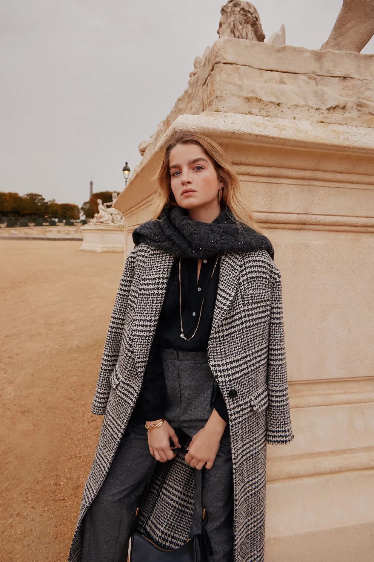 ada_abrigo_largo_de_cuadr_2.webp Sale Ada. Abrigo largo de cuadros Mujer Abrigos Y Chaquetas
