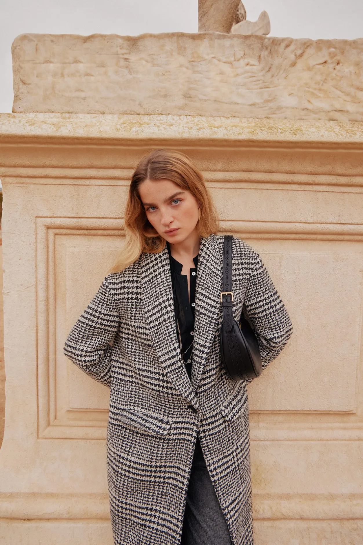 ada_abrigo_largo_de_cuadr_4.webp Sale Ada. Abrigo largo de cuadros Mujer Abrigos Y Chaquetas
