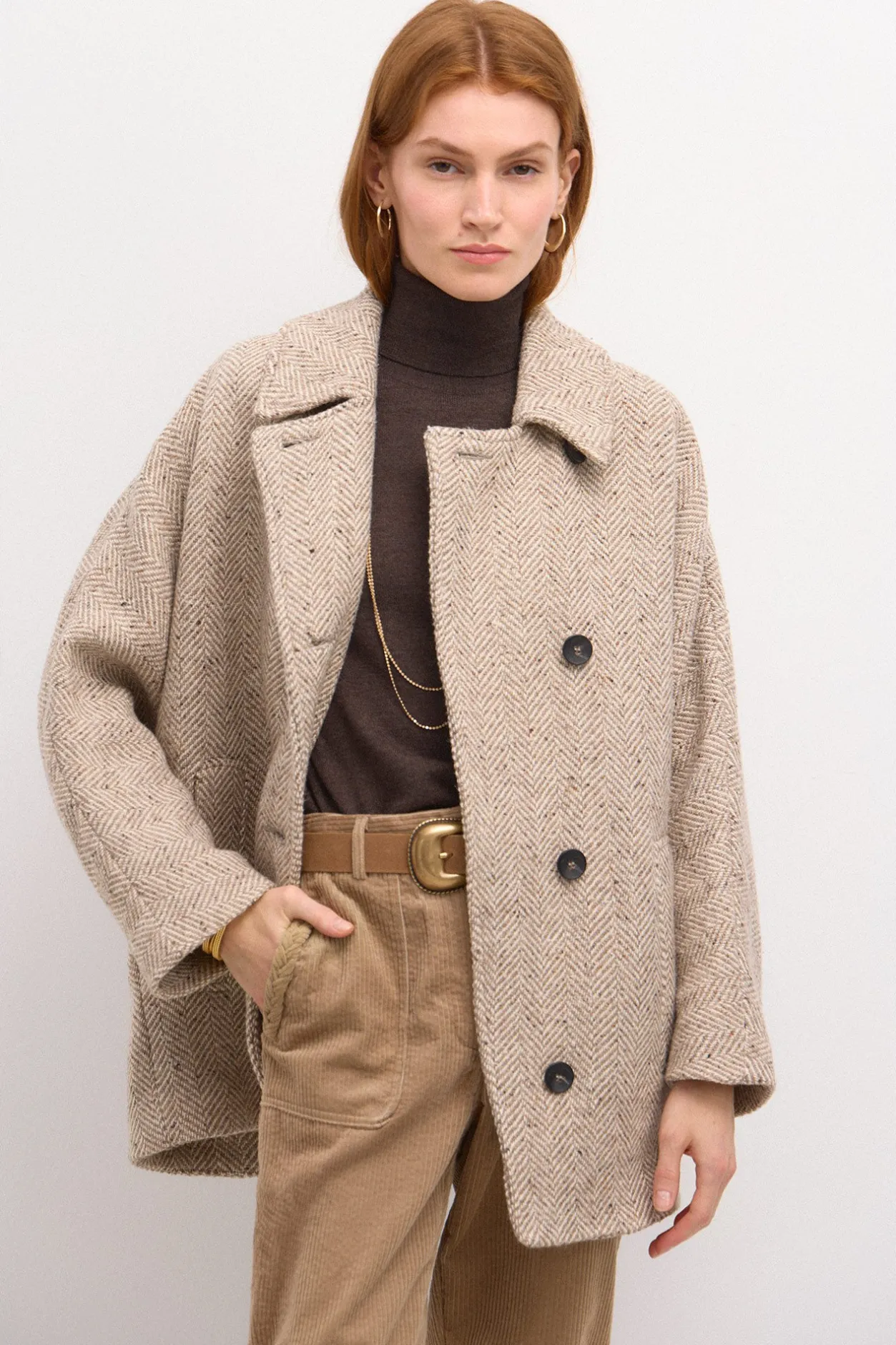 adriana_abrigo_oversize_d_0.webp Best Adriana. Abrigo oversize de espiga Mujer Abrigos Y Chaquetas