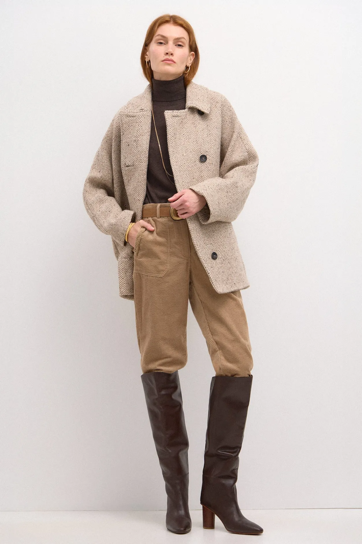 adriana_abrigo_oversize_d_2.webp Best Adriana. Abrigo oversize de espiga Mujer Abrigos Y Chaquetas