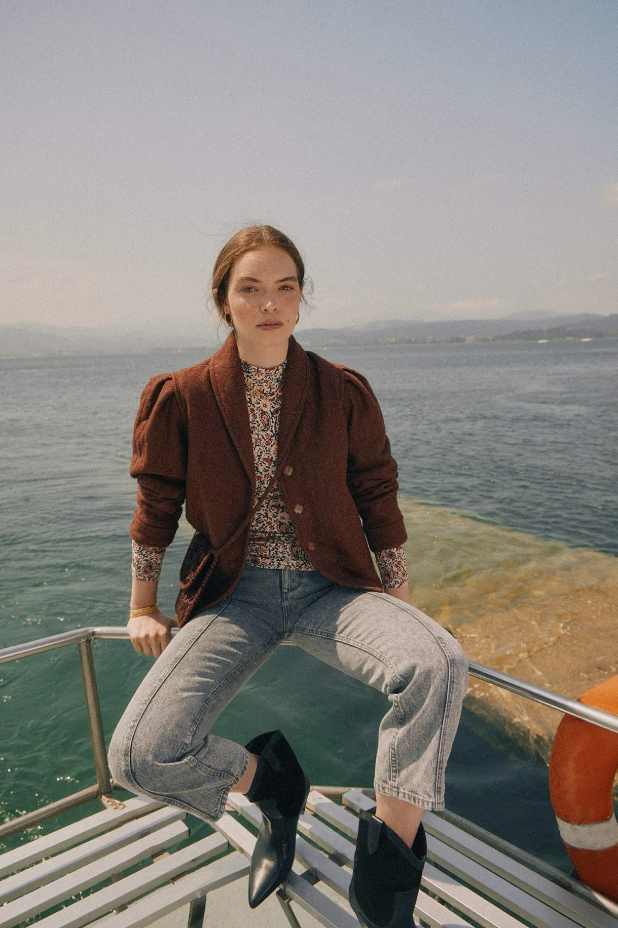 ava_abrigo_corto_de_fanta_0.webp Cheap Ava. Abrigo corto de fantasía Mujer Abrigos Y Chaquetas
