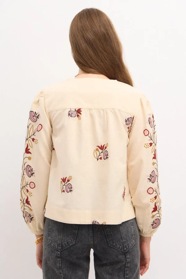 Discount Cala. Blusa bordada. Mujer Blusas Y Camisas