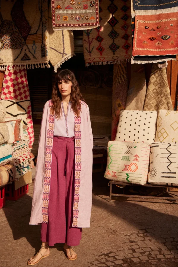 Flash Sale Carmela. Kimono largo de lino bordado Mujer Vestidos Y Monos | Abrigos Y Chaquetas
