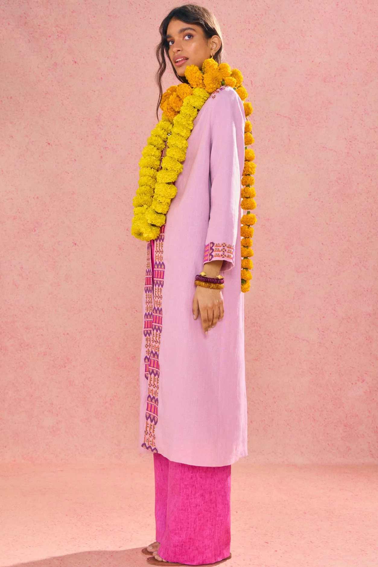 carmela_kimono_largo_de_l_7.webp Flash Sale Carmela. Kimono largo de lino bordado Mujer Vestidos Y Monos | Abrigos Y Chaquetas
