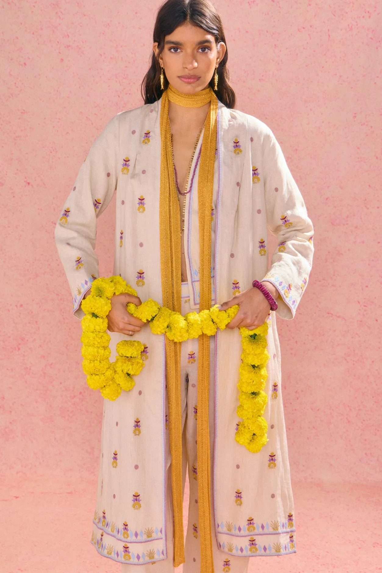 carmina_kimono_largo_de_l_7.webp Cheap Carmina. Kimono largo de lino bordado Mujer Vestidos Y Monos | Abrigos Y Chaquetas