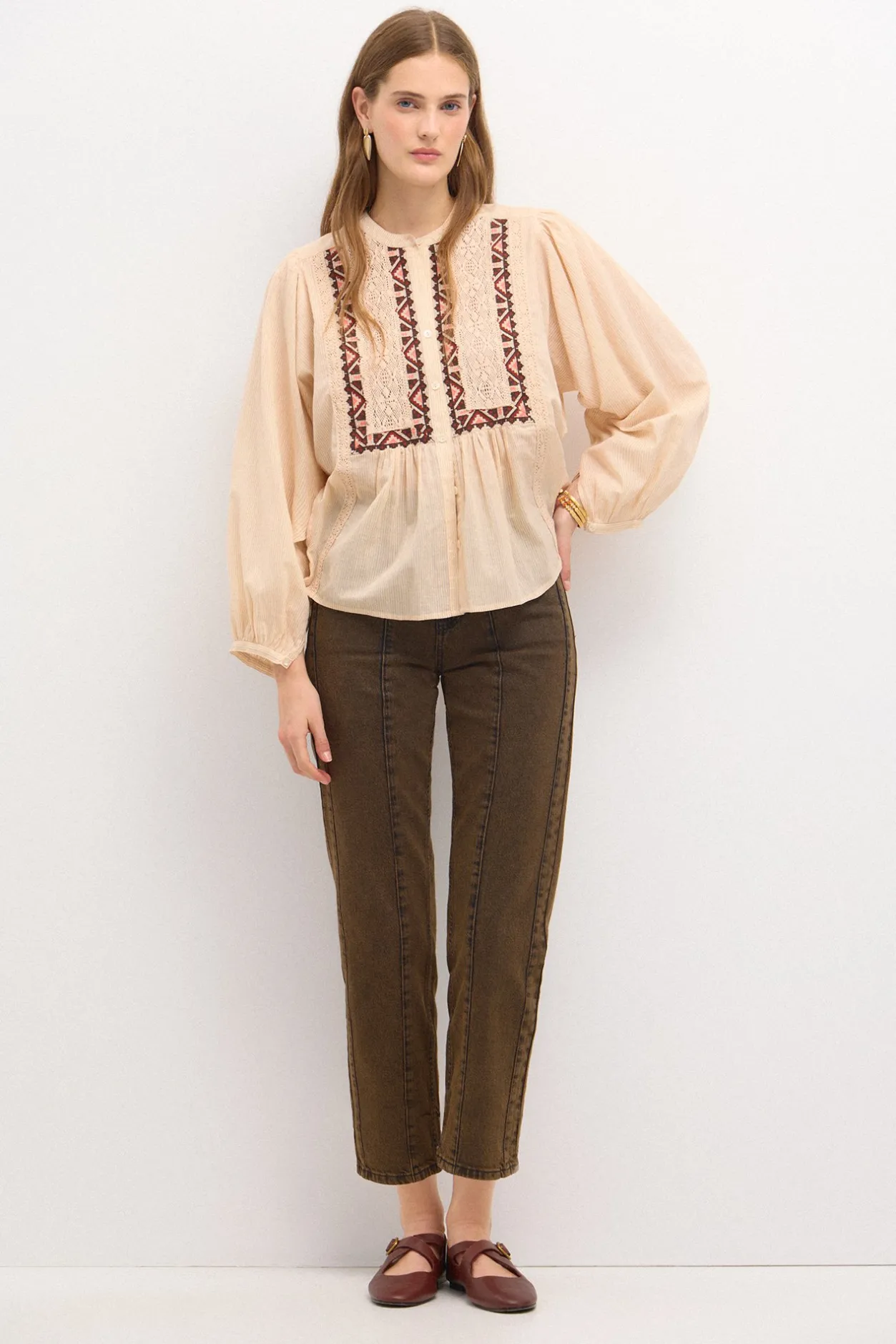 clementina_blusa_rayas_bo_1.webp Clearance Clementina. Blusa rayas bordada. Mujer Blusas Y Camisas