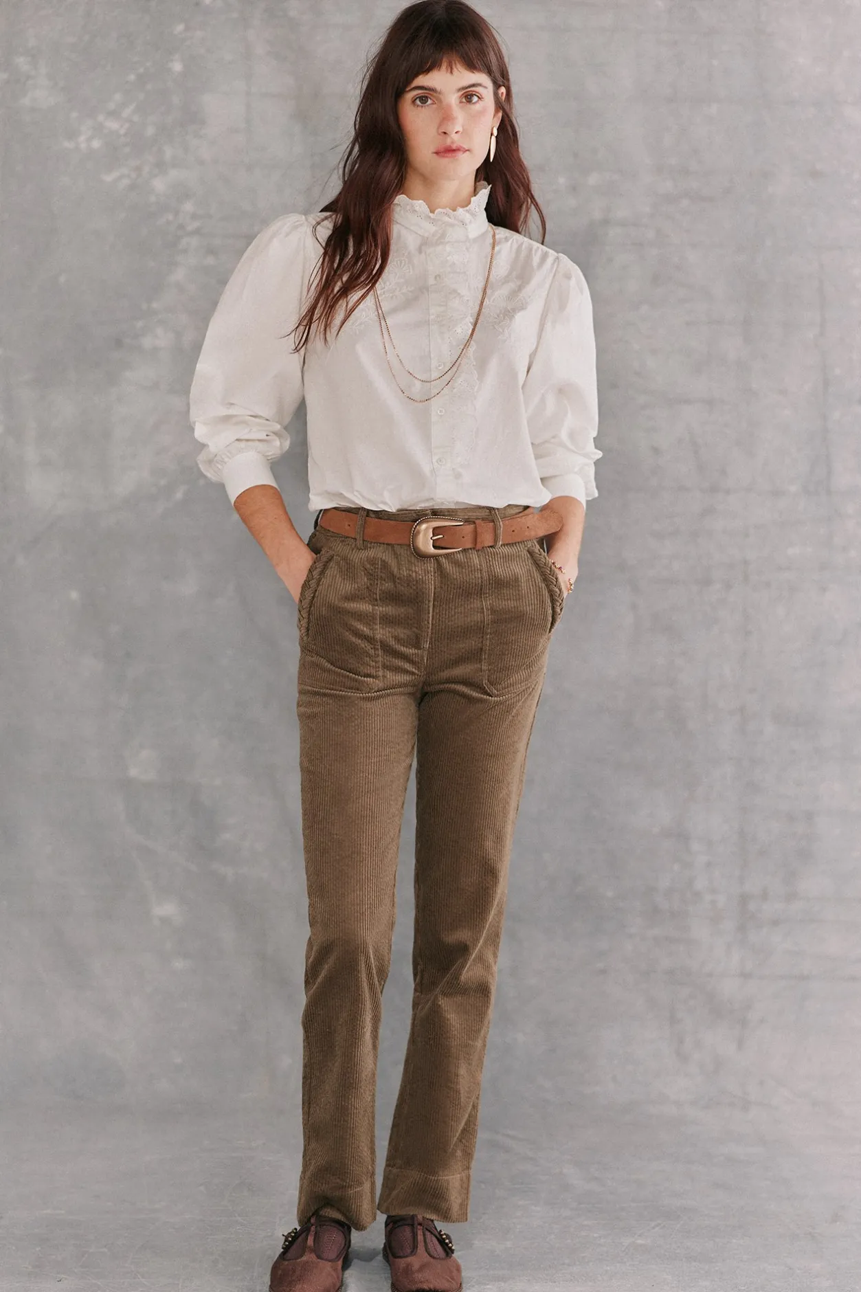 corina_blusa_bordada_3.webp Shop Corina. Blusa bordada. Mujer Blusas Y Camisas