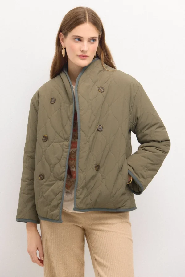 Flash Sale Diana. Chaqueta acolchada con botones Mujer Abrigos Y Chaquetas