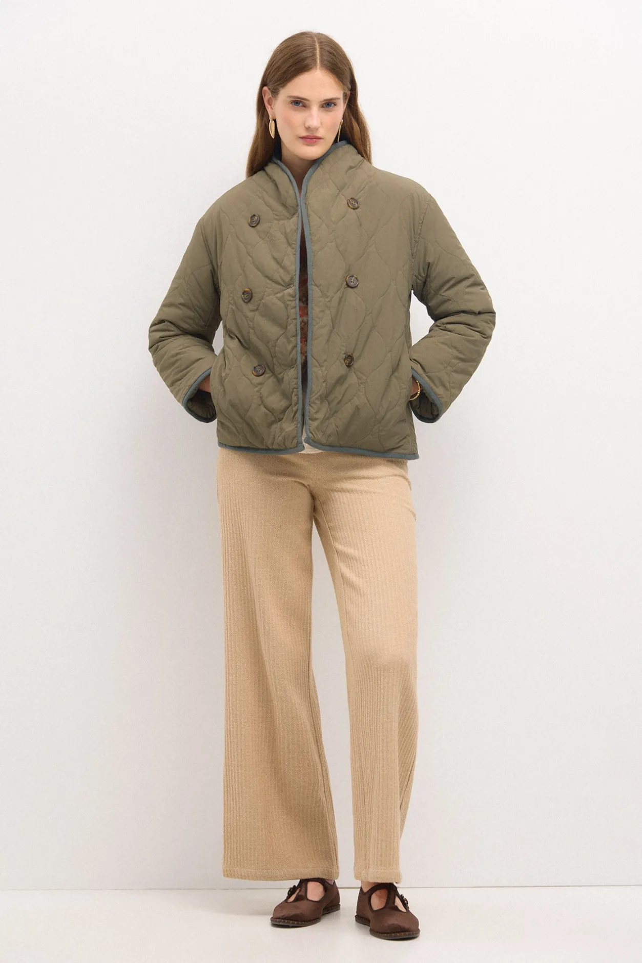 diana_chaqueta_acolchada__1.webp Flash Sale Diana. Chaqueta acolchada con botones Mujer Abrigos Y Chaquetas