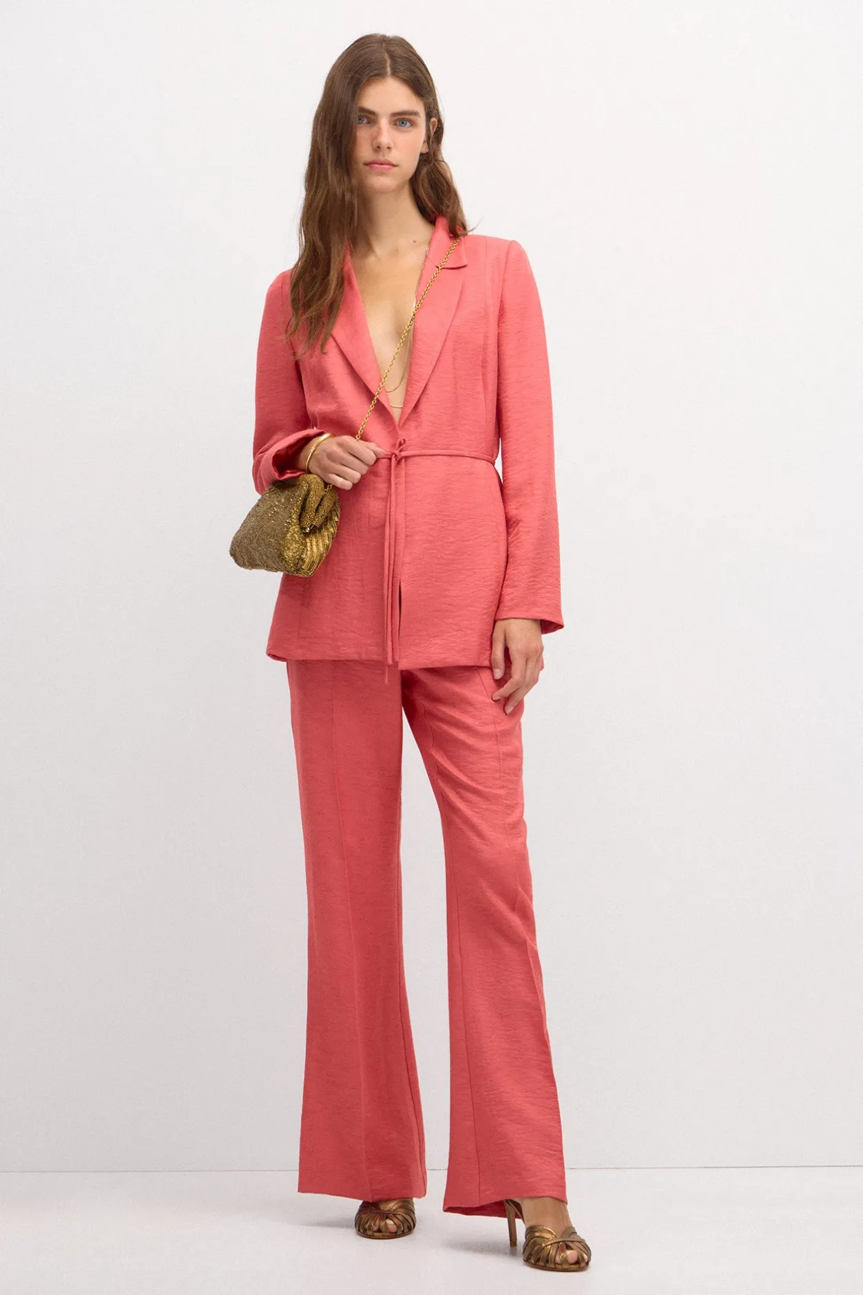 edurne_chaqueta_sastre_sa_0.webp New Edurne. Chaqueta sastre satinada Mujer Blazers