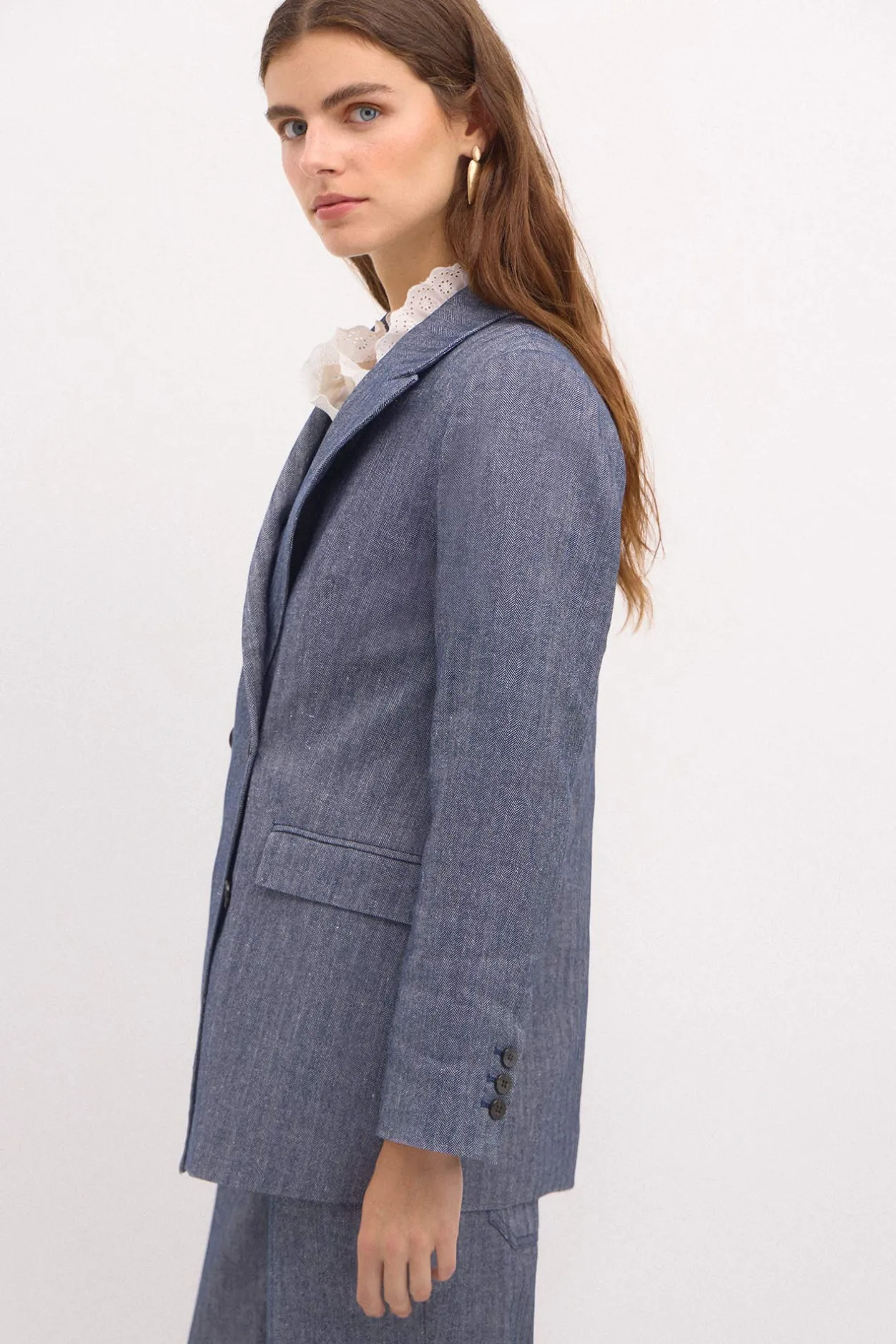 elsa_americana_cruzada_de_3.webp Cheap Elsa. Americana cruzada de espiga Mujer Blazers