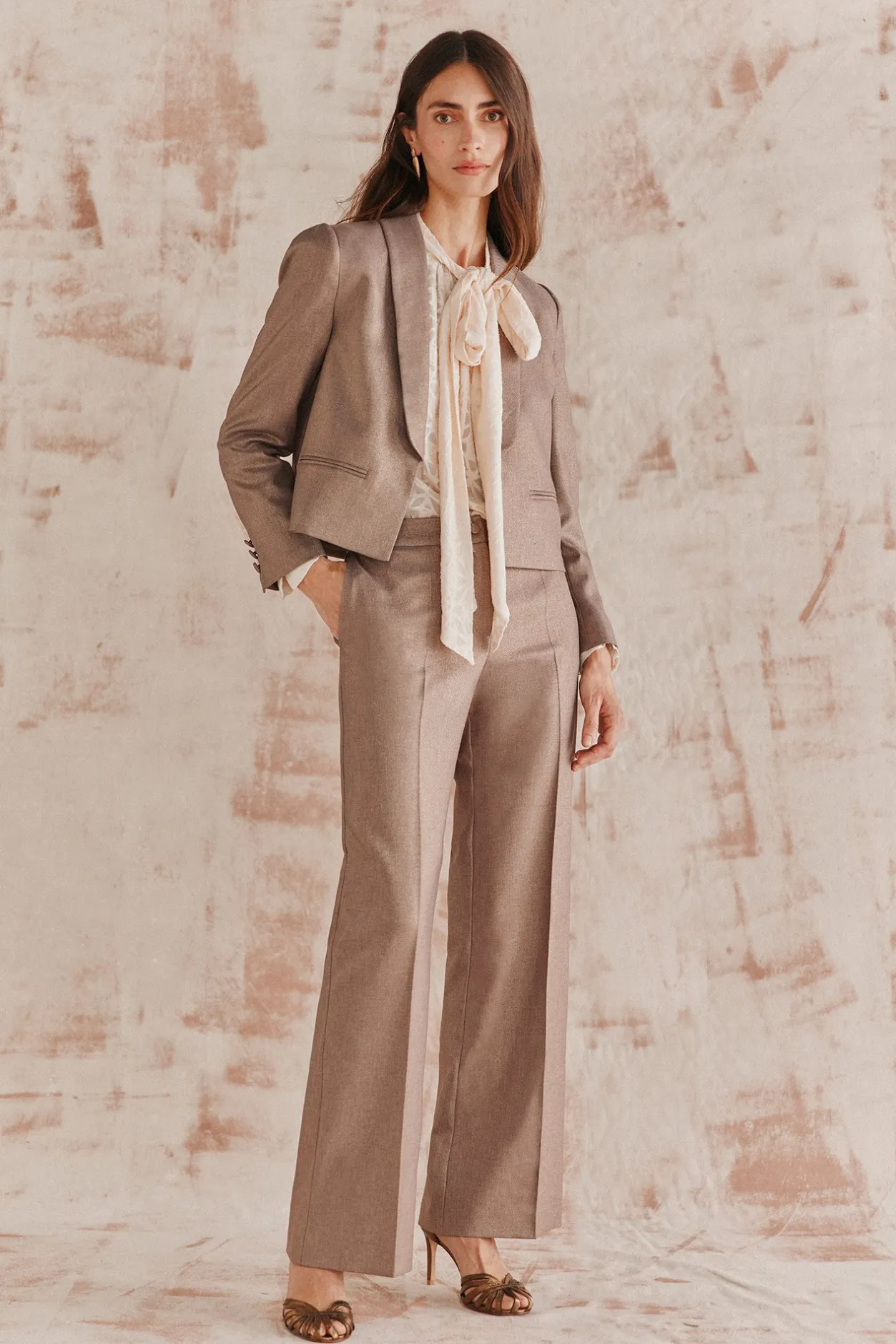 esperanza_americana_corta_1.webp Fashion Esperanza. Americana corta con lurex Mujer Blazers