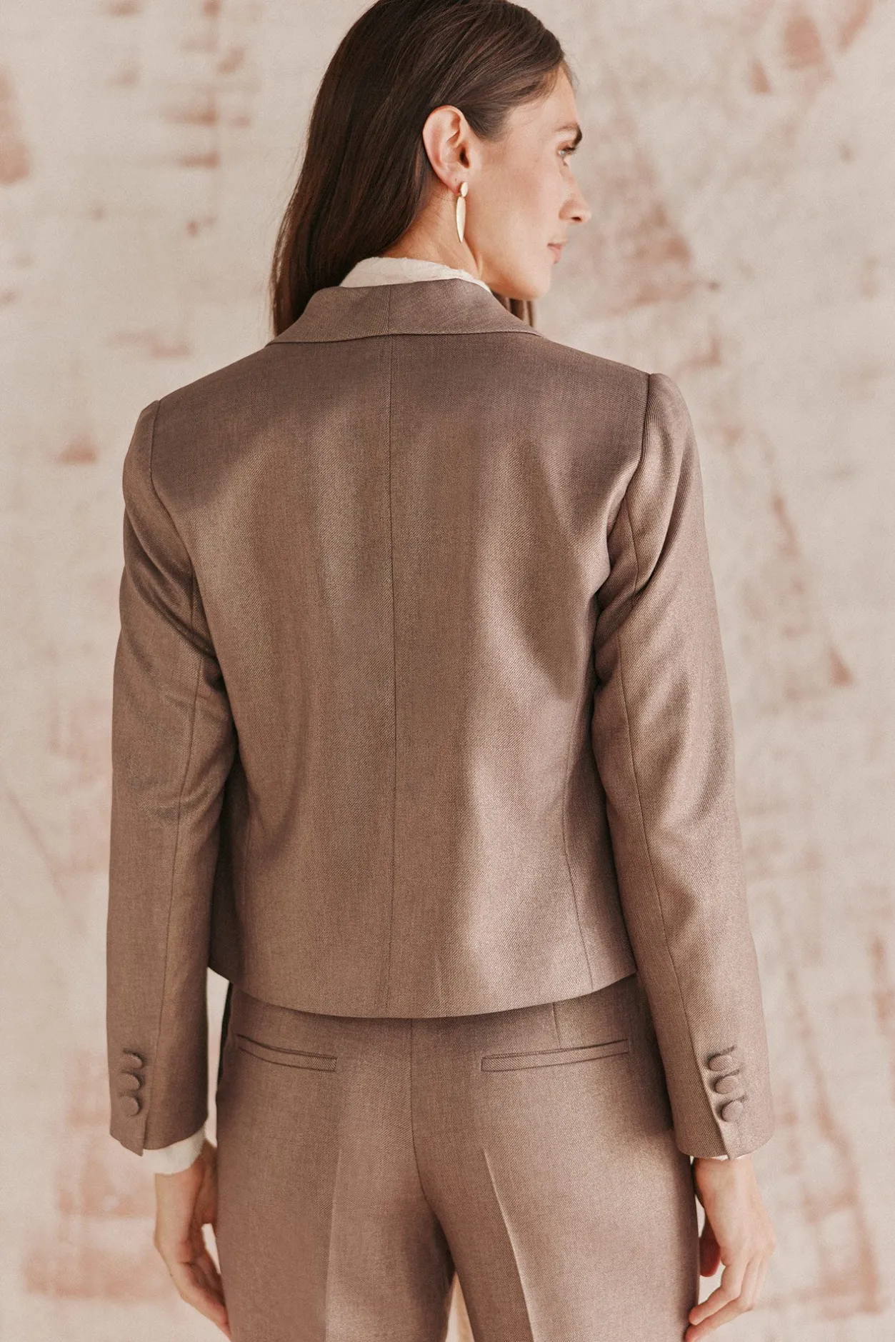 esperanza_americana_corta_3.webp Fashion Esperanza. Americana corta con lurex Mujer Blazers