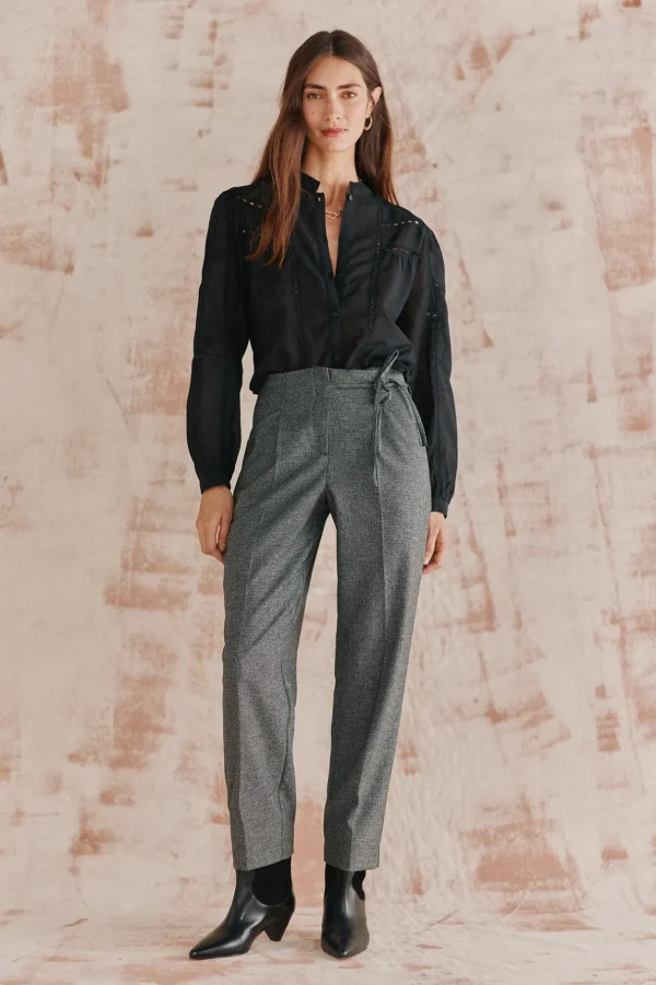 Outlet Flora. Camisa negra. Mujer Blusas Y Camisas