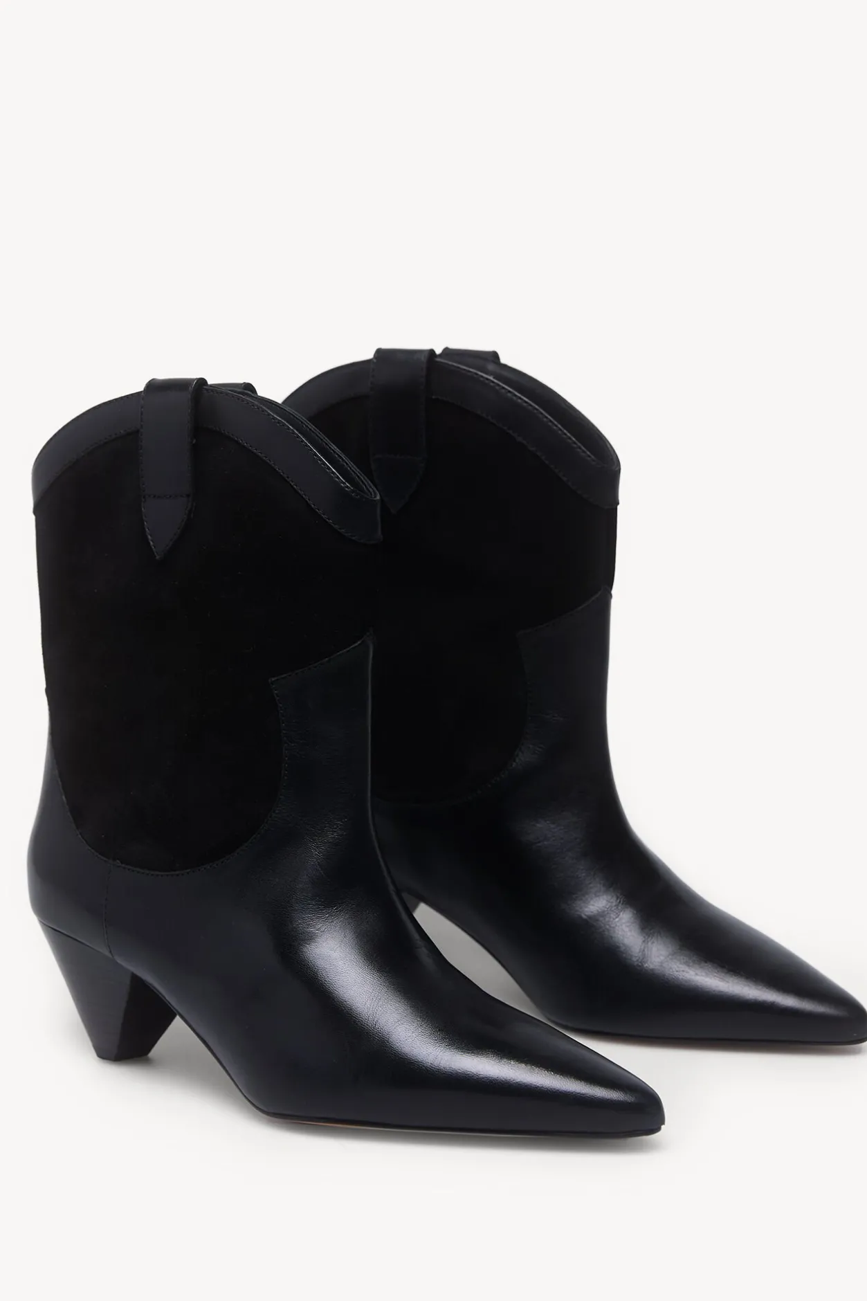 lola_botines_de_serraje_y_4.webp Hot Lola. Botines de serraje y napa Mujer Zapatos