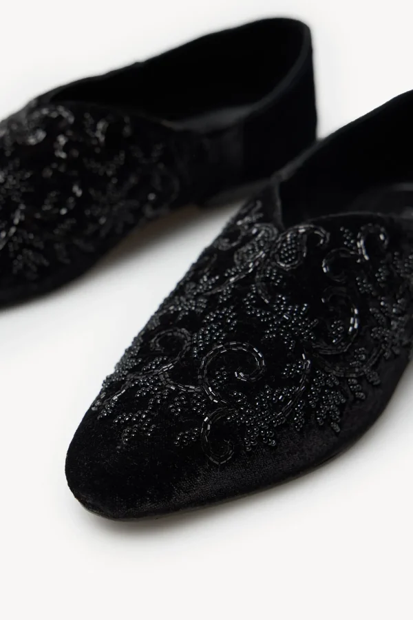 Shop Maira. Babuchas de terciopelo Mujer Zapatos