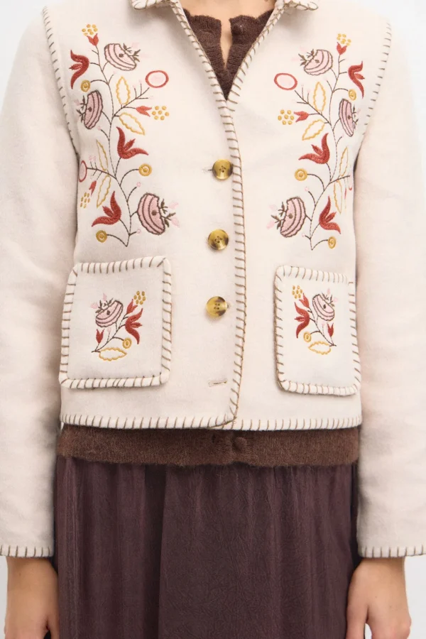 Sale Ángela. Chaqueta de lana bordada Mujer Abrigos Y Chaquetas