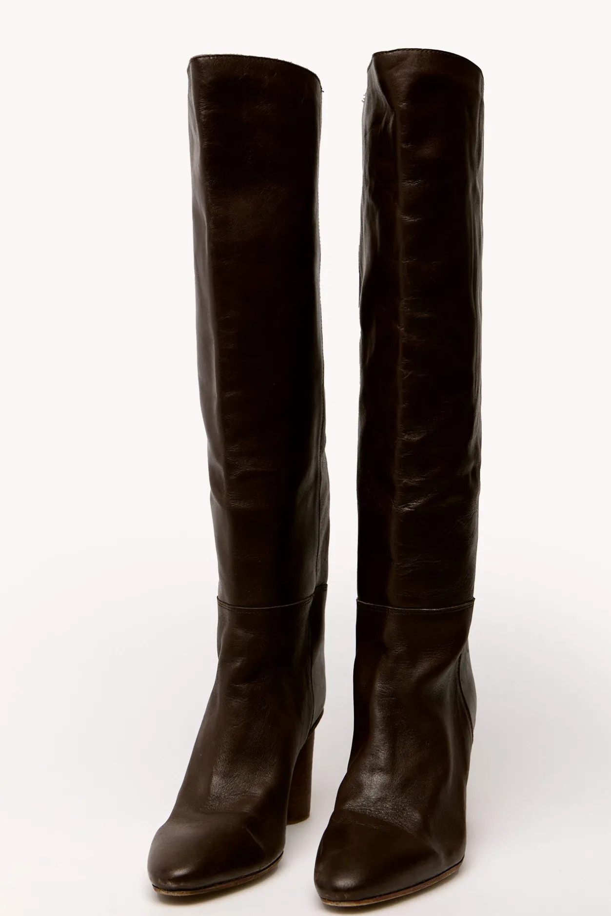 noemi_botas_piel_caa_alta_4.webp Outlet Noemi. Botas piel caña alta Mujer Zapatos