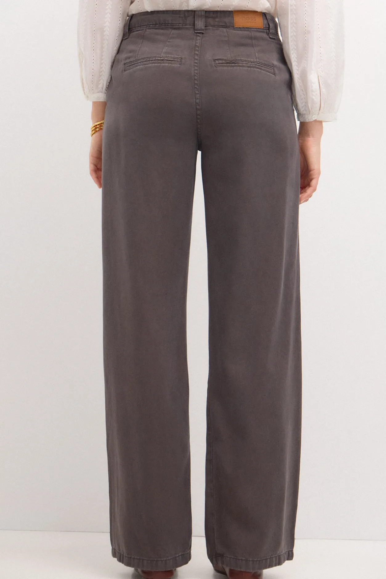olaia_pantaln_fluido_en_t_3.webp Best Sale Olaia. Pantalón fluido en tencel Mujer Pantalones