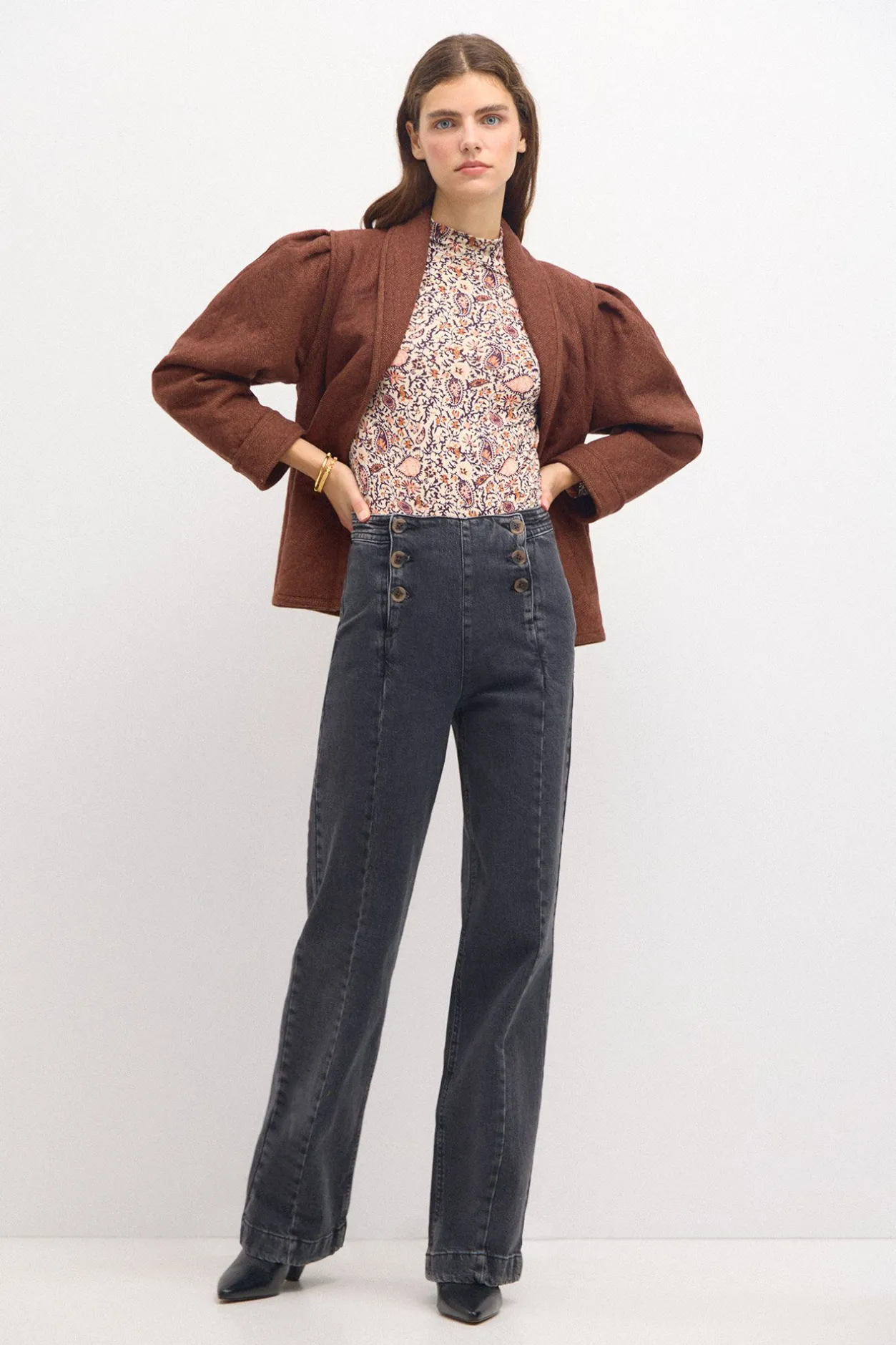 oriana_jeans_amplios_con__4.webp Best Oriana. Jeans amplios con botones Mujer Jeans | Pantalones