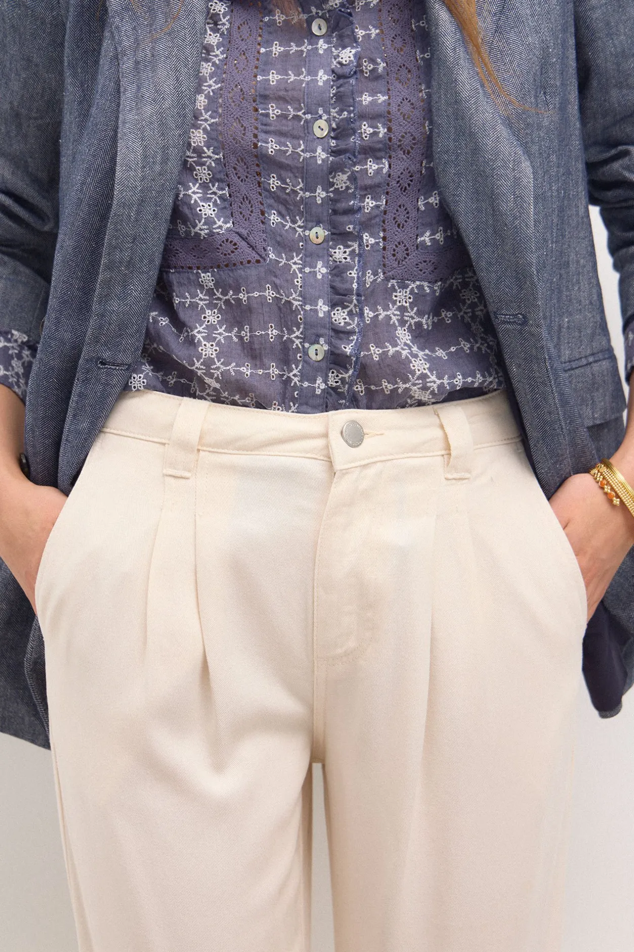 petra_pantaln_fluido_lava_3.webp Online Petra. Pantalón fluido lavado Mujer Pantalones