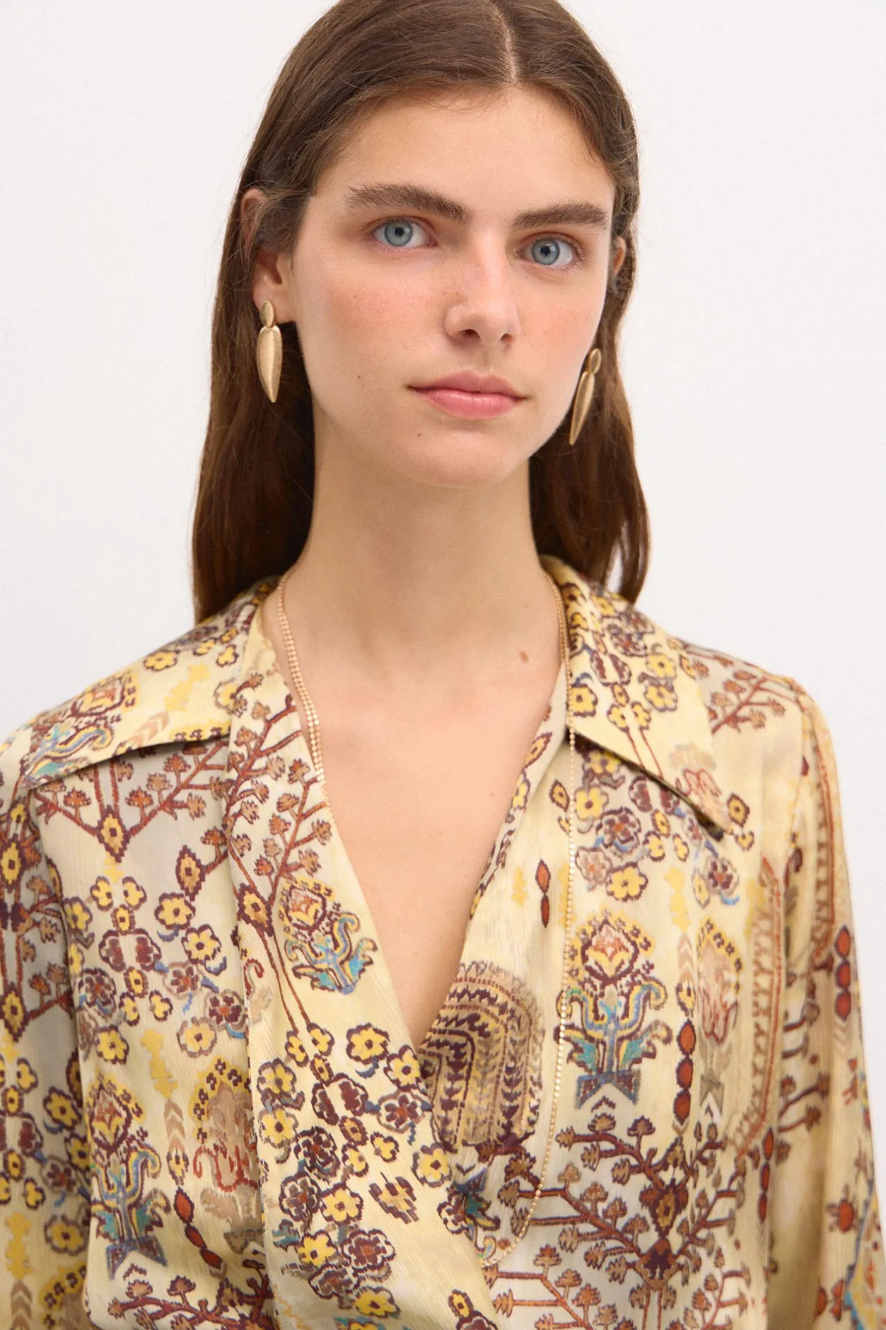renata_camisa_cruzada_2.webp Outlet Renata. Camisa cruzada. Mujer Blusas Y Camisas