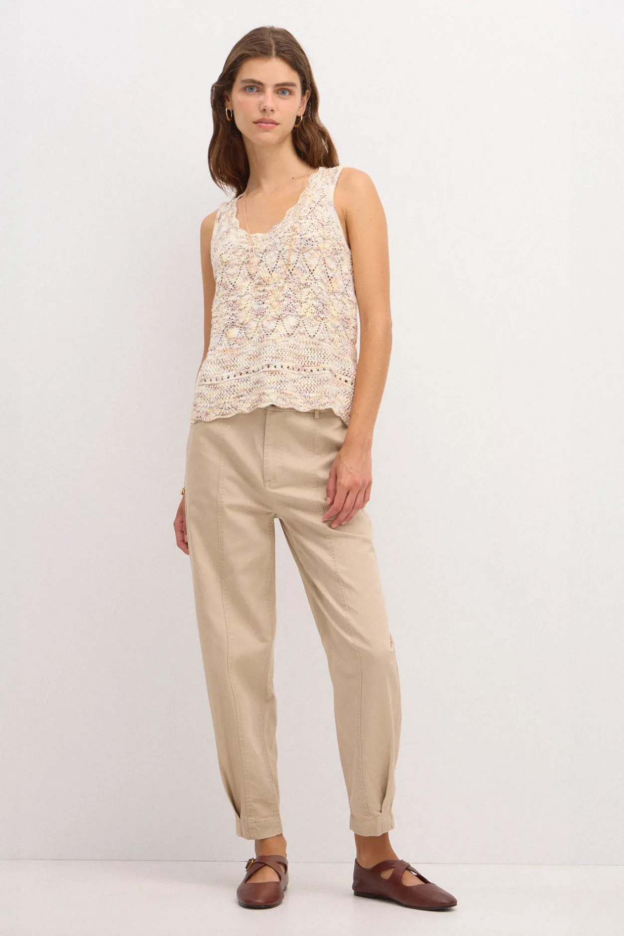 tadea_top_de_punto_4.webp Flash Sale Tadea. Top de punto Mujer Camisetas Y Tops