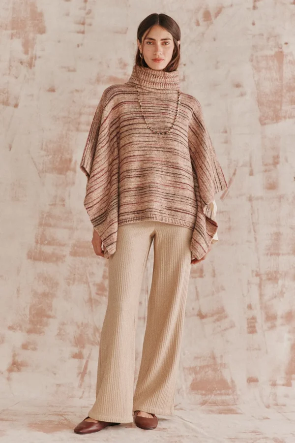 Shop Teocleta. Poncho de punto Mujer Abrigos Y Chaquetas | Jerséis Y Cárdigans