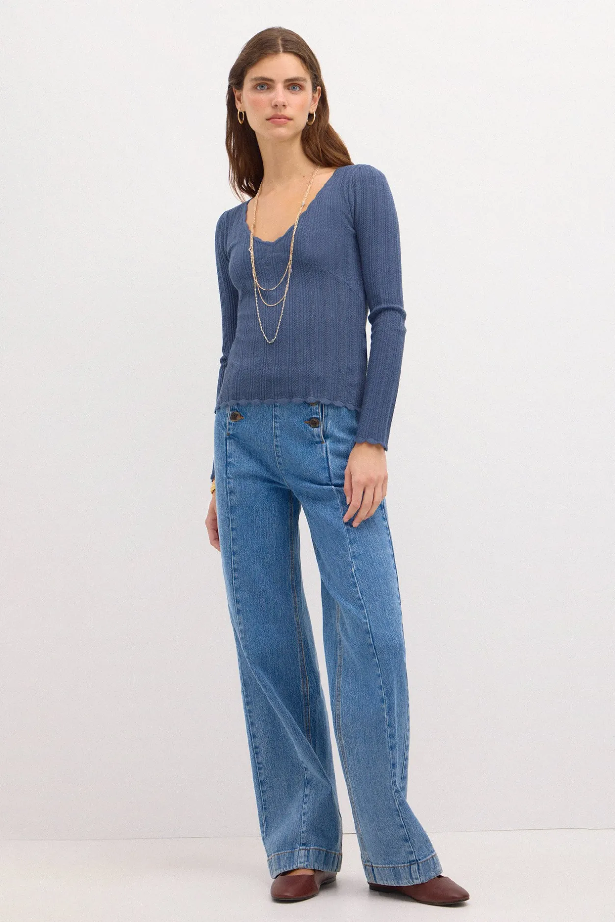 titiana_jersey_escote_pic_1.webp Store Titiana. Jersey escote pico Mujer Jerséis Y Cárdigans