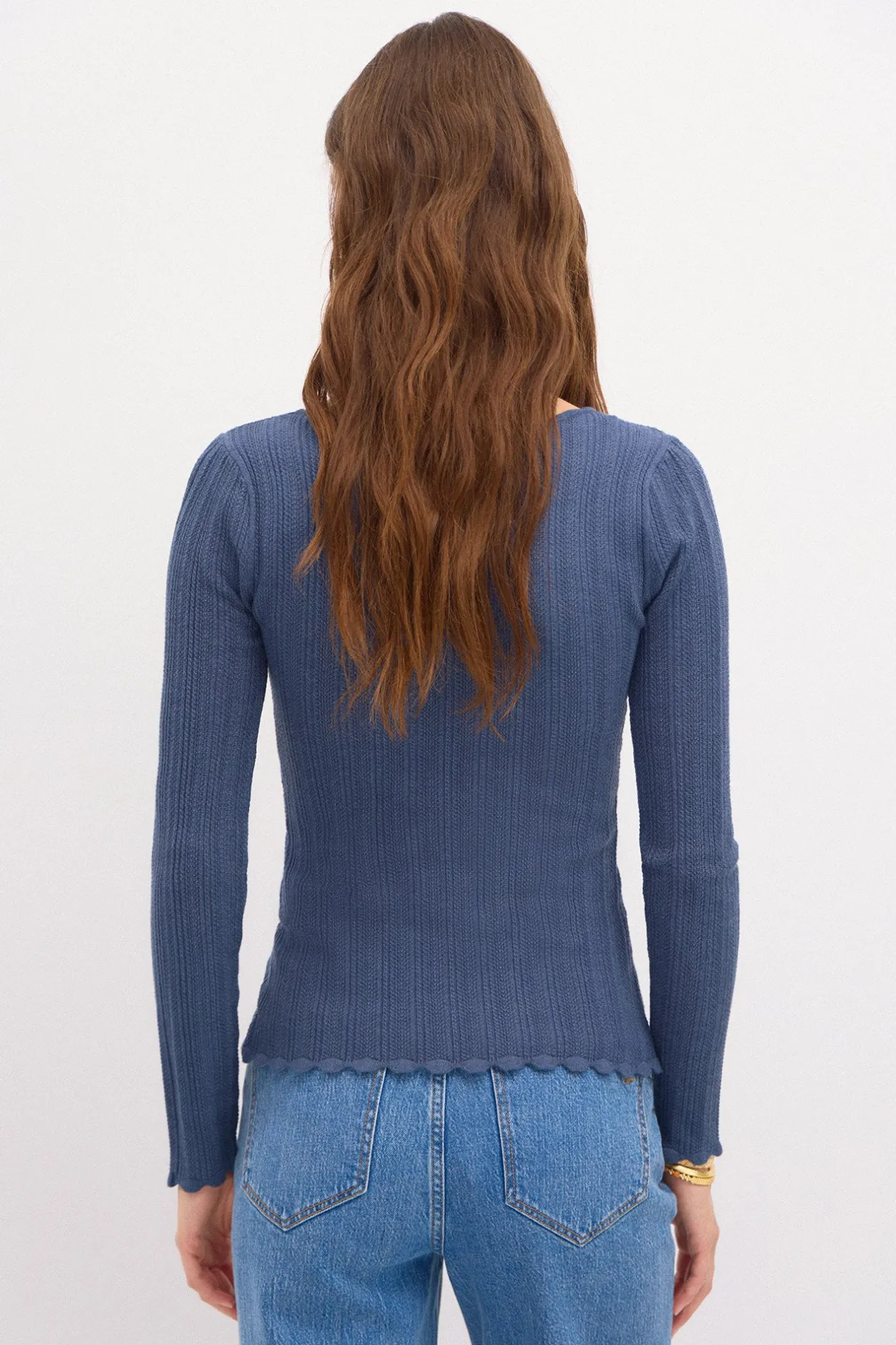 titiana_jersey_escote_pic_4.webp Store Titiana. Jersey escote pico Mujer Jerséis Y Cárdigans