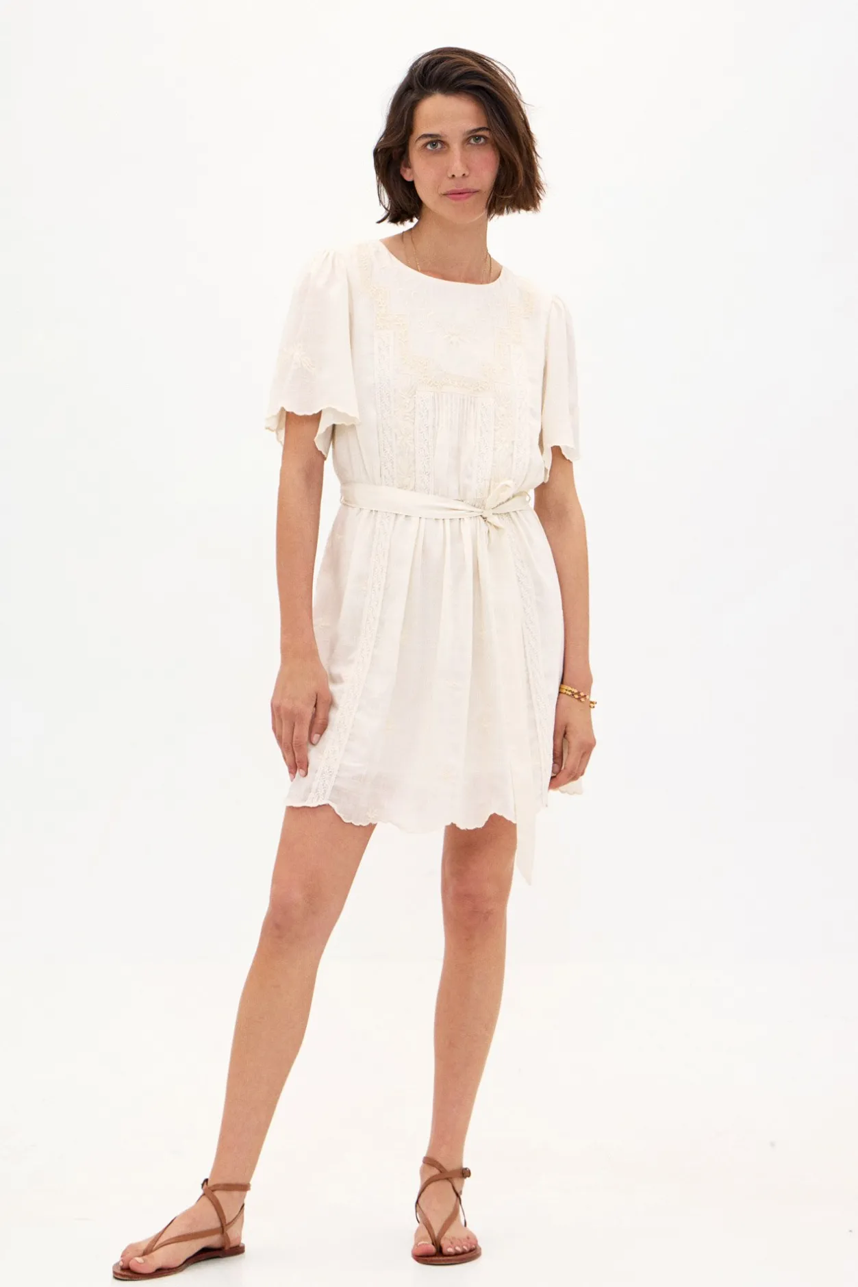 vega_vestido_corto_1.webp Outlet Vega. Vestido corto Mujer Vestidos Y Monos
